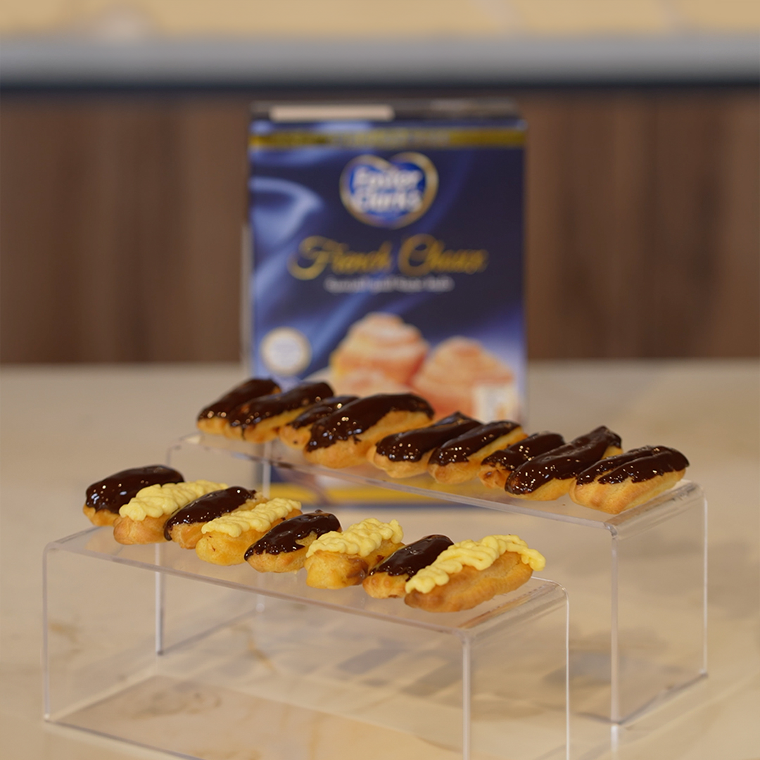 > Eclairs
